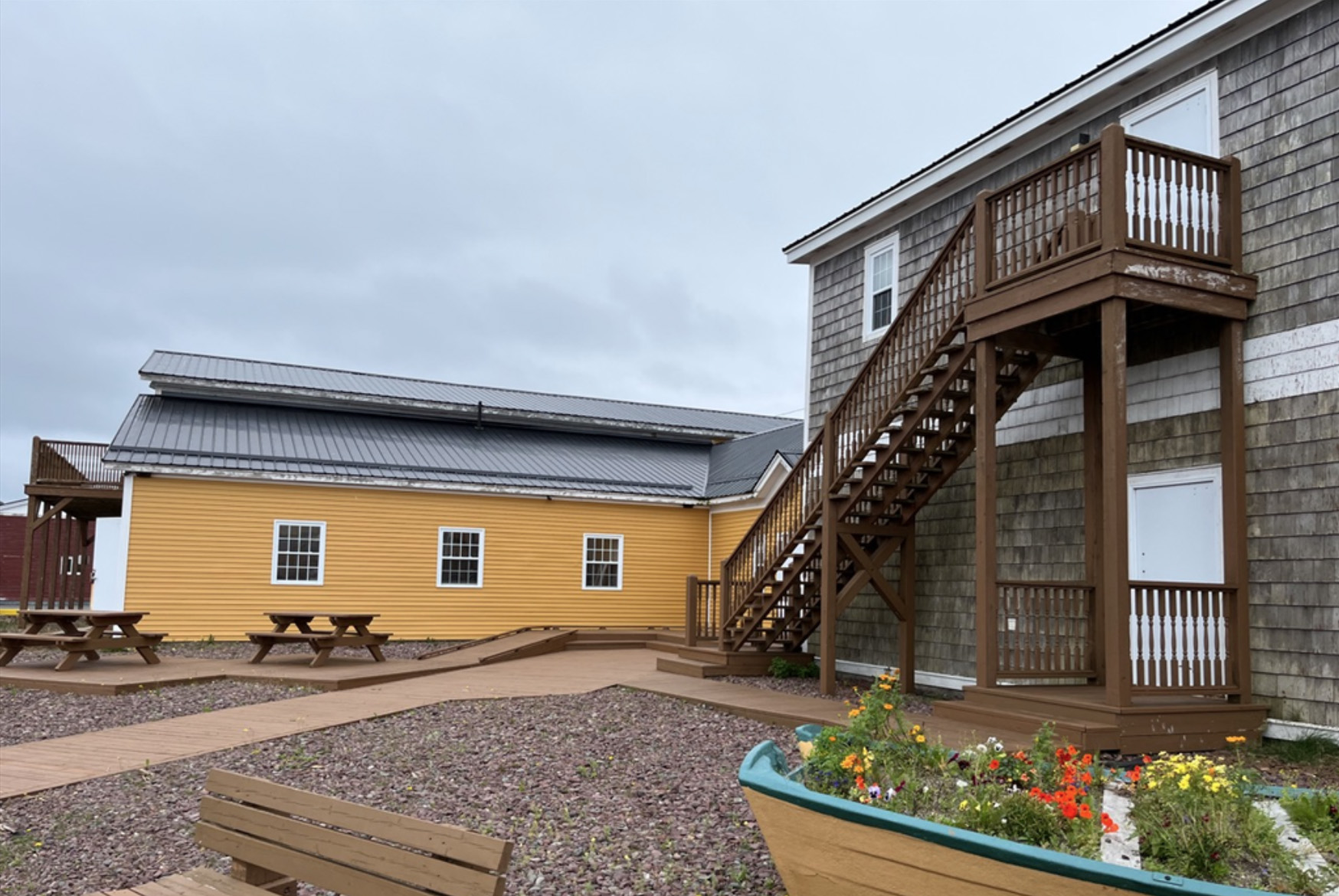 The Elliott Premises & Dockside Café