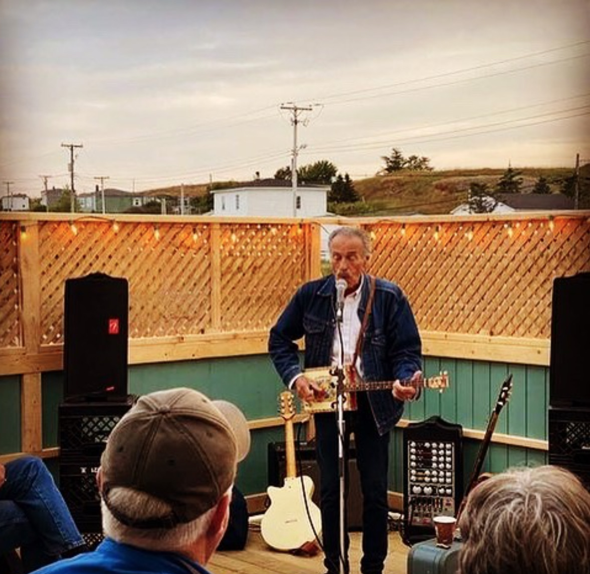 Two Whales Coffee Shop